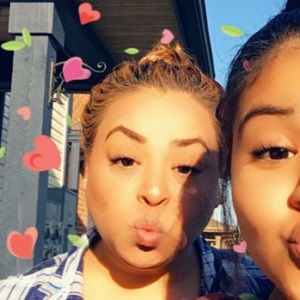 Meet your Posher, Mari